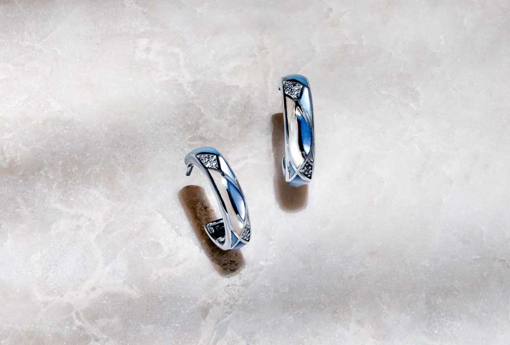Dream Island Seafloor Hoops on Stone