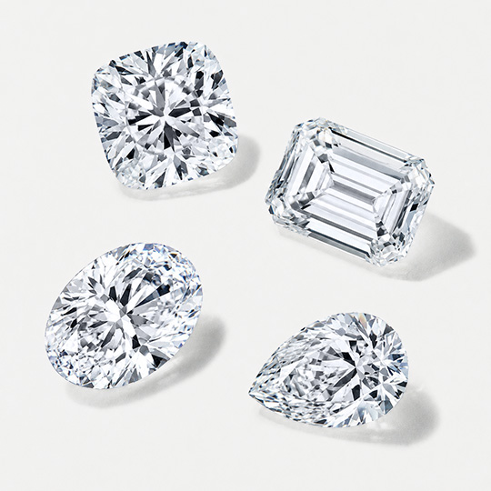 Diamond carat weight and presence