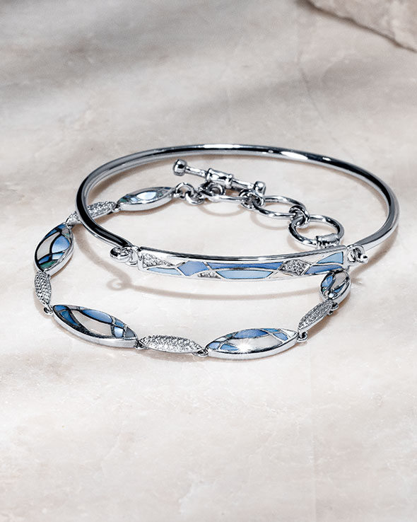 Dream Island bracelets: Seafloor links, color bars, sea turtle charms