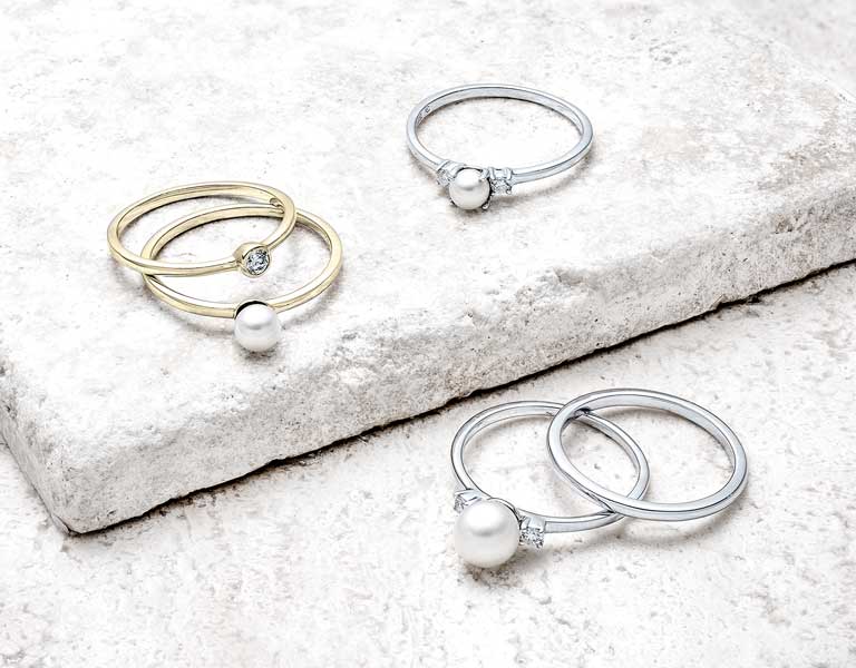 Modern Pearls for Spring.