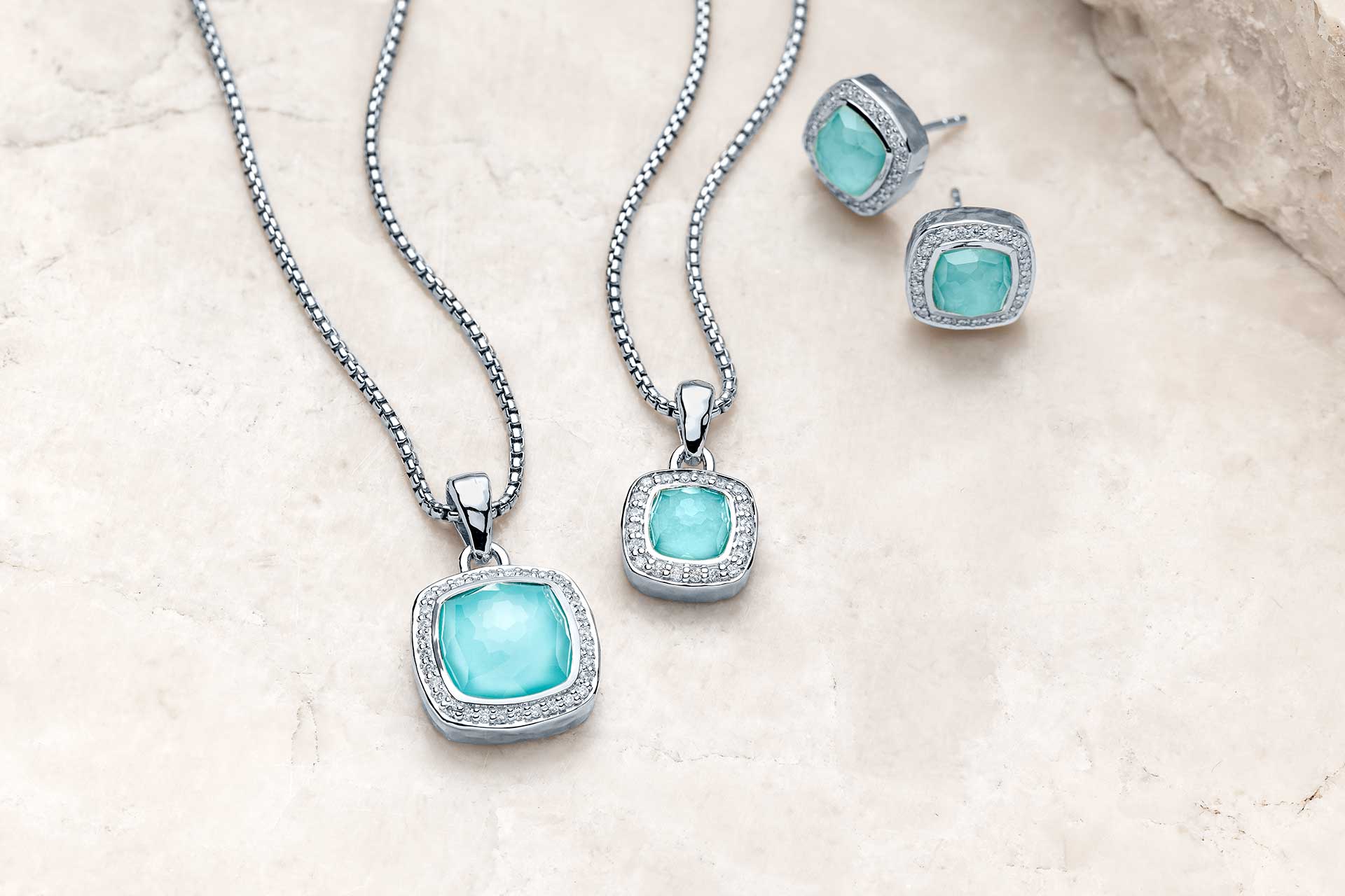 Laguna Solana Necklaces