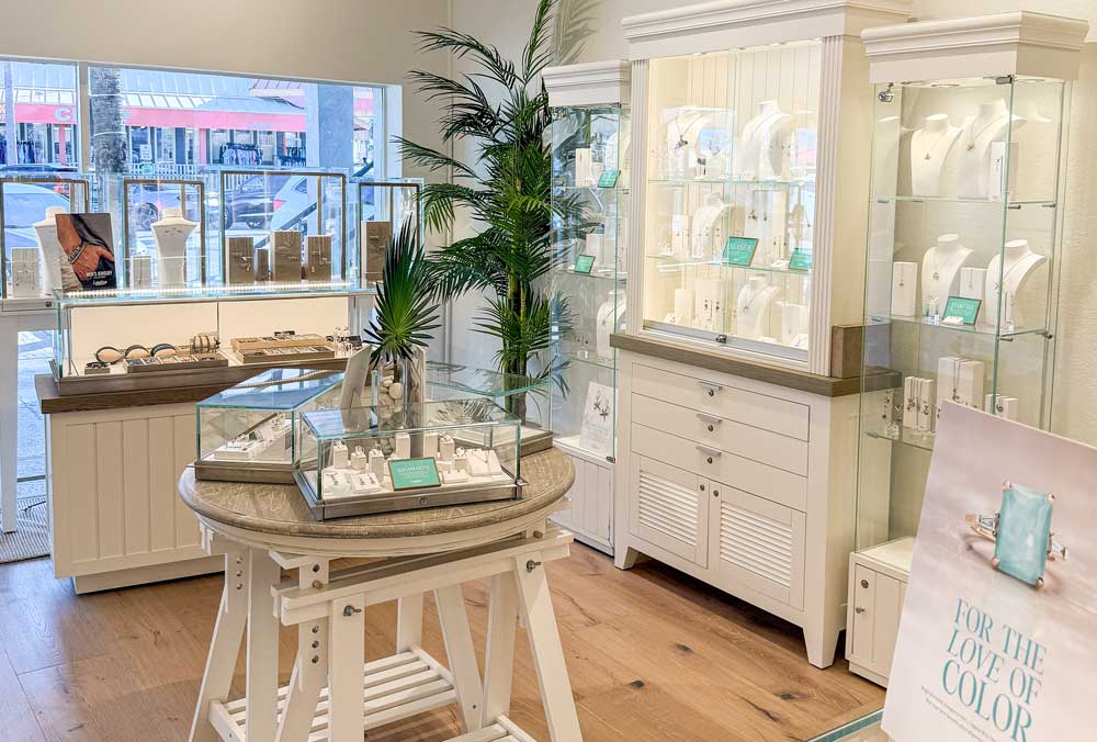 Landing Company John's Pass Seaside Collection In Store