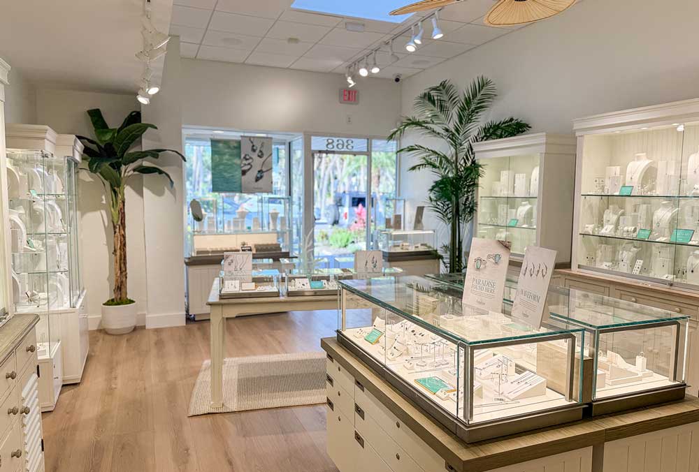 Landing Company St. Armands In Store Gallery Front Facing Street