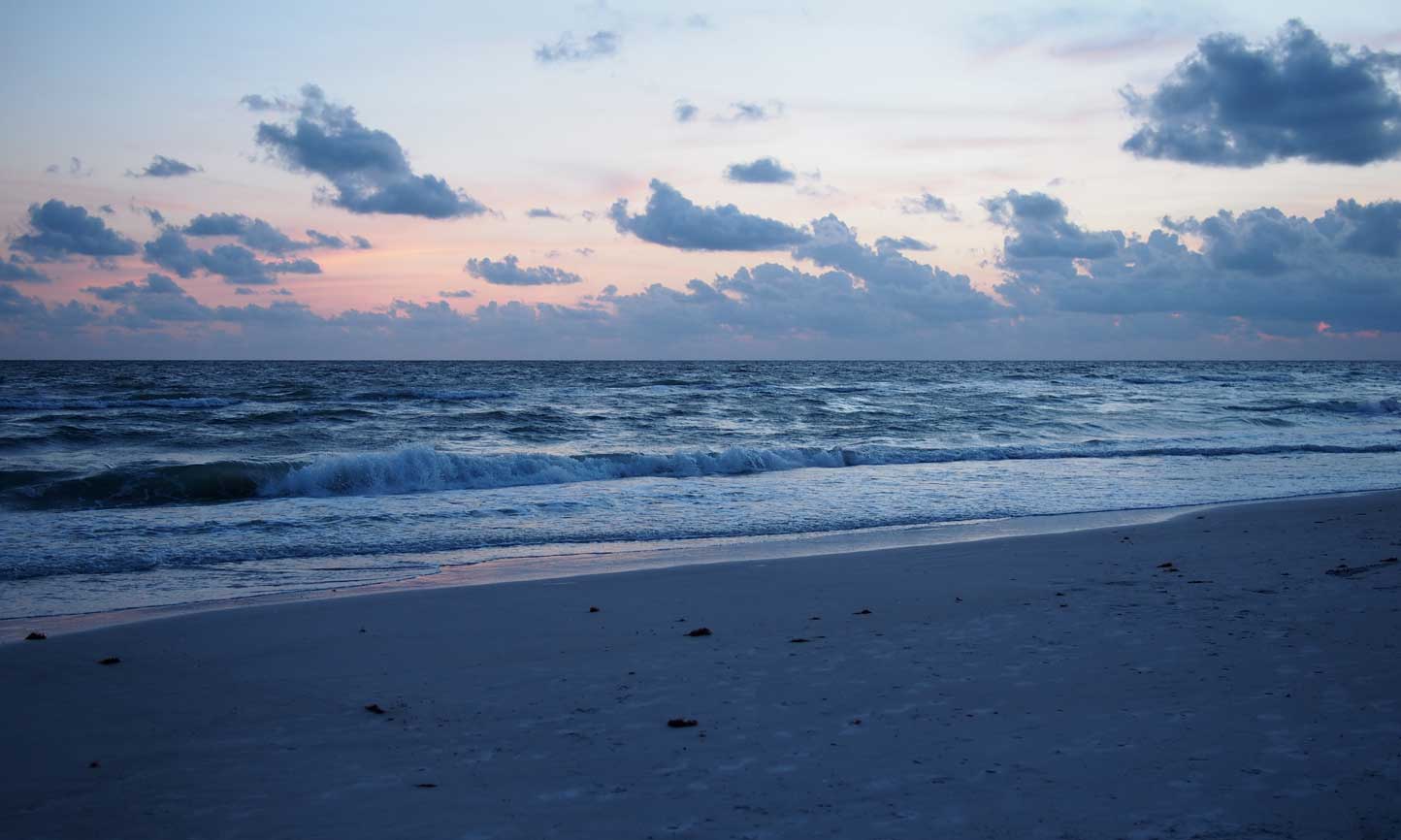 The swell coming in at Madeira Beach just after the sun went down.
