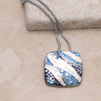 Mosaic Shell Capri Shore Necklace - Image 2