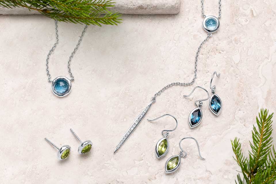 Holiday Gift Guide Signature Cut