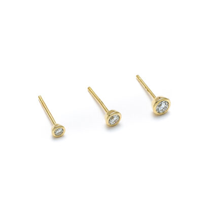 Round Diamond Stud Earrings - Image 2