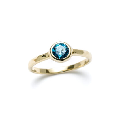 London Blue Topaz Poolside Gold Ring
