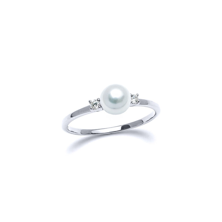 Pearl & Diamond Ring