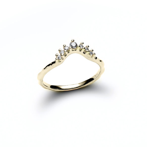 Grand Palisades Diamond Ring in 14k Yellow Gold