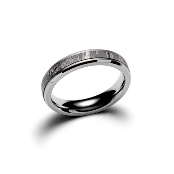 Astra Narrow Ring